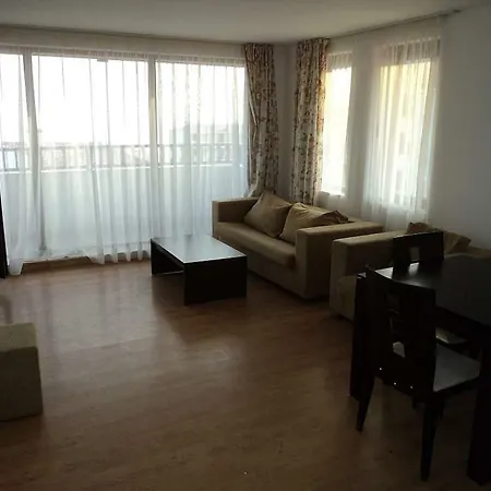 Etara 2, Sea View, Top Floor *